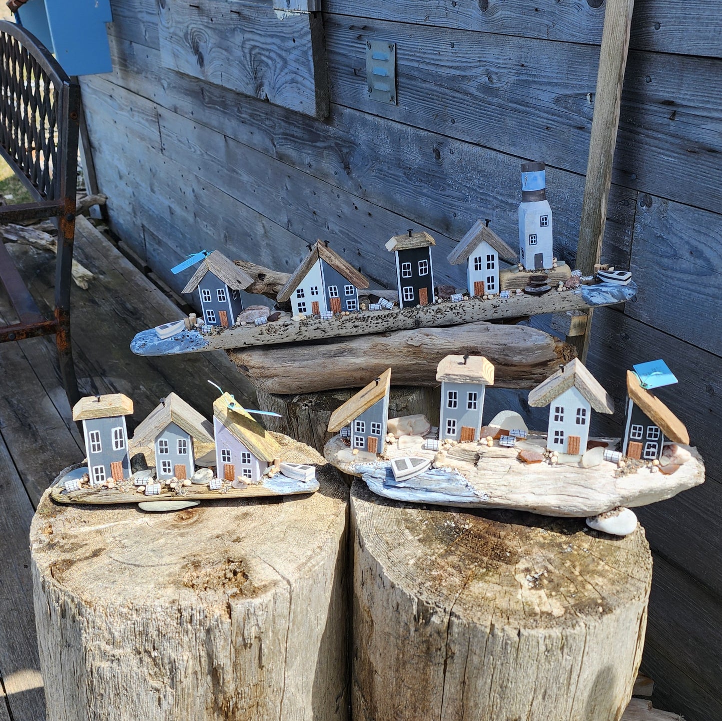 Cottages on Driftwood Scenes